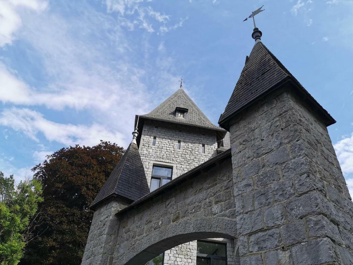 The Wise House Hotel Hastiere-par-dela Exterior photo